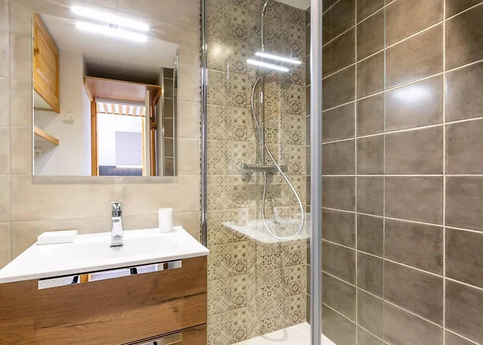 Divisible 4 Pers Au Coeur De La Plagne-tarentaise - Fr-1-353-84 Lägenhet La Plagne